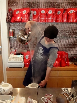 美味しい紅茶専門店 ECHELON TEA HOUSE ♪