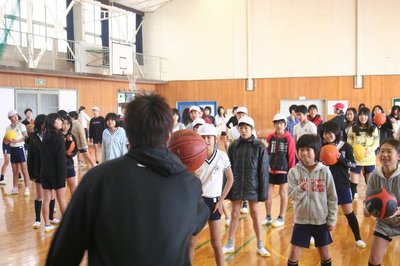 【レイクスキャラバン】大津市立坂本小学校訪問レポート