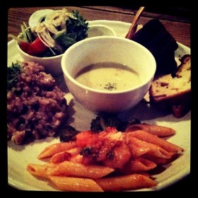 PUEBLO LUNCH