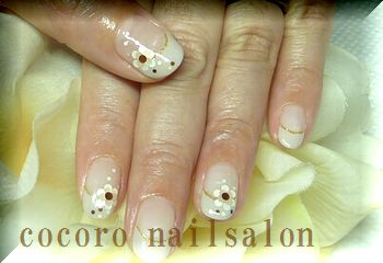 新色ホロでお花。