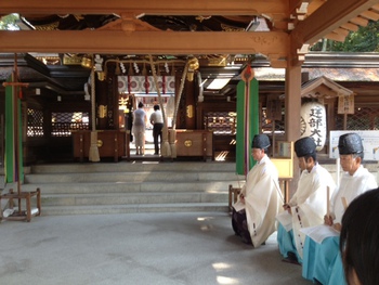 建部大社さんで