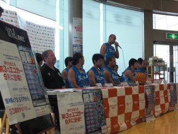 ~2011-2012シーズン開幕に向けて~ 一般公開記者会見
