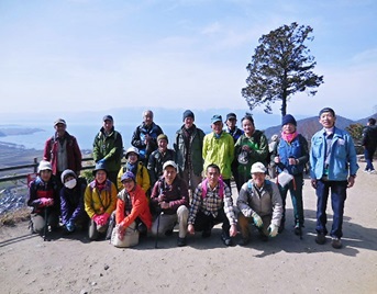 山部会・山探索ー八幡山縦走