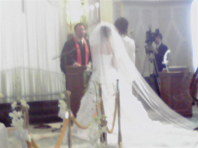 アトリウムロビーにて結婚式の真っ最中