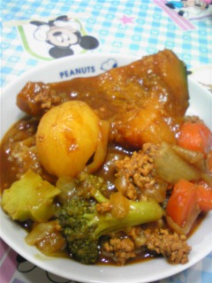 どデカかぼちゃ♪カレー
