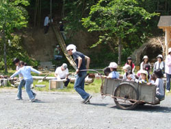 リヤカー登場!