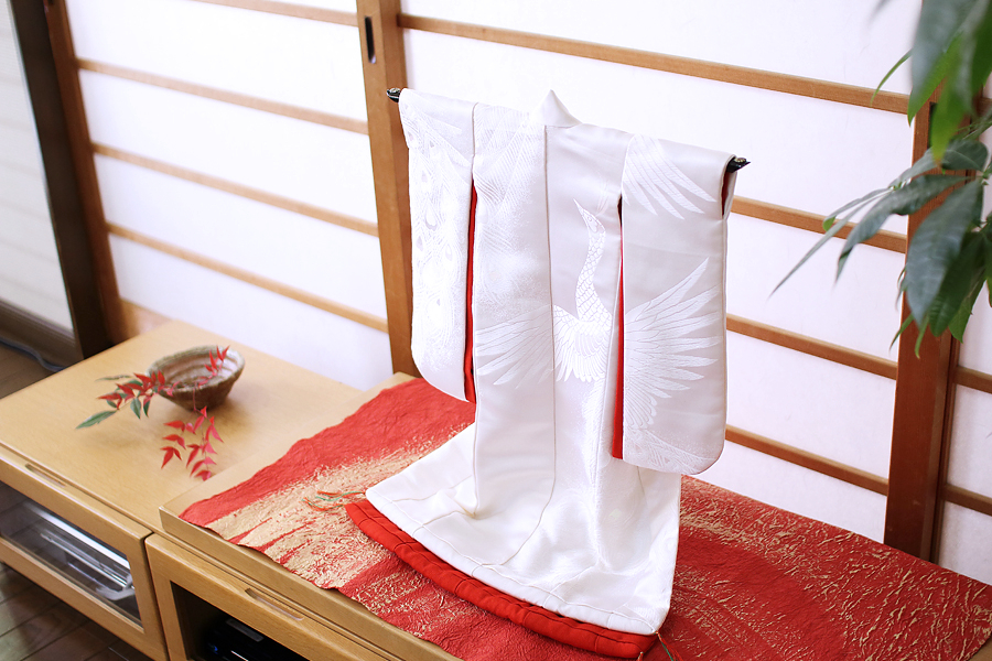 京都の和裁作家による 古着物の古布をリメイクしたインテリア・ミニ着物 Miniature kimono interior 京都の和裁作家による 古着物の古布をリメイクしたインテリア・ミニ着物 Miniature kimono interior
