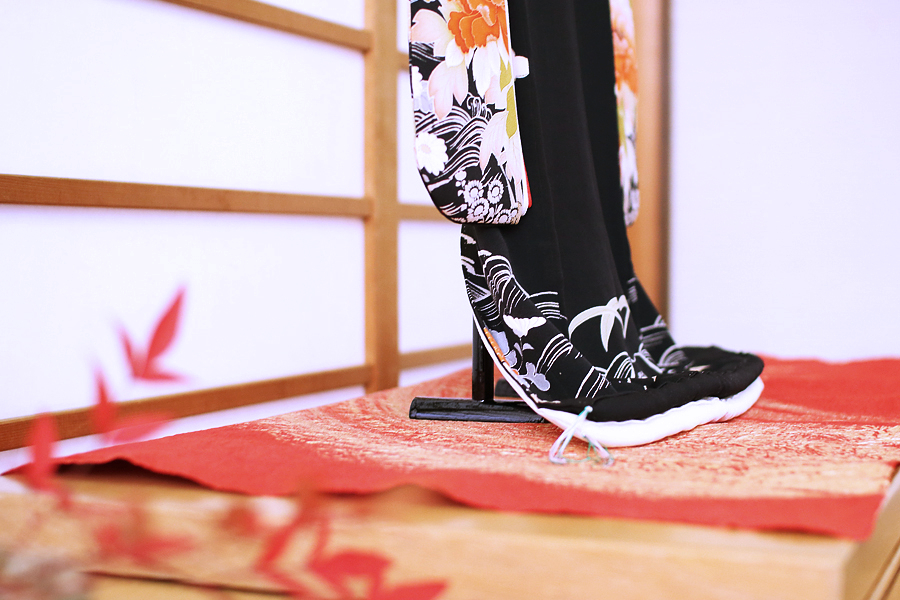 京都の和裁作家による 古着物の古布をリメイクしたインテリア・ミニ着物 Miniature kimono interior 京都の和裁作家による 古着物の古布をリメイクしたインテリア・ミニ着物 Miniature kimono interior
