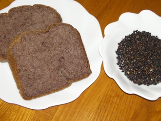 黒米パン