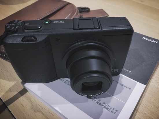 RICOHのコンデジ。 RICOHのコンデジ。