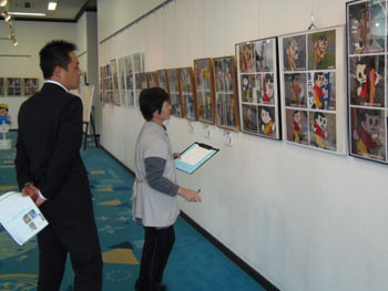 守山限定の”飛び出し坊や”ホテルラフォーレで展示会