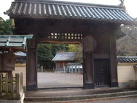 石津寺と鞭崎神社の重文建築を訪ねました。