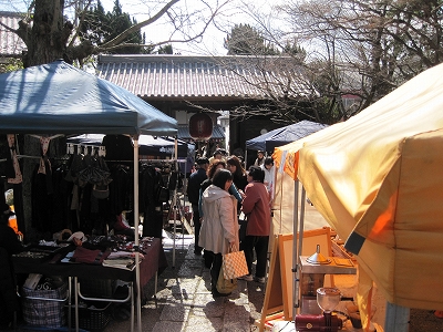 門前アート市にてイケメン発見!