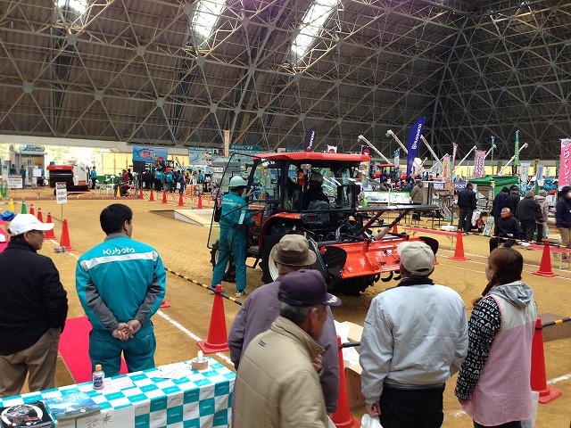 クボタ展示会 in ドラゴンハット