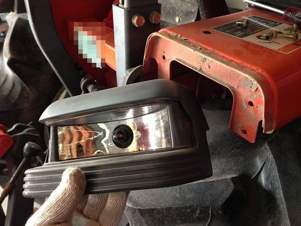クボタ トラクターGL32 ウインカーランプ交換