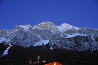 『世界遺産　Dolomiti (ドロミーティ)でスキー、イタリアン』