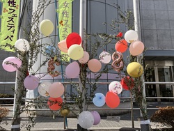 本を求めて駆け回る 本を求めて駆け回る
