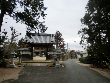 虫生神社