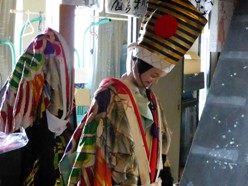 滋賀県無形民俗文化財の伝統芸能人形浄瑠璃で文化交流：冨田人形会館