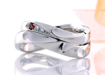 手作りの結婚指輪