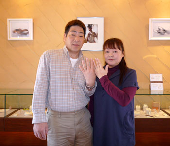 桜モチーフの結婚指輪