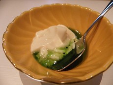 百年豆腐を味わう