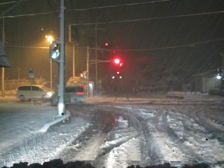 三が日・・・今日の夕方から急な積雪で・・