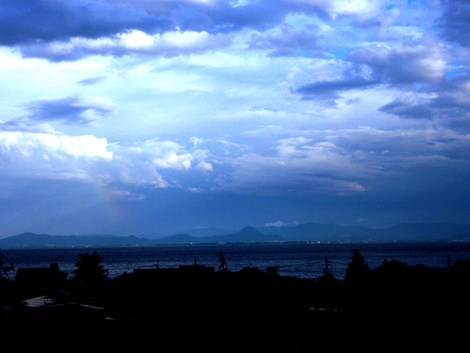湖西線から夏模様・・虹