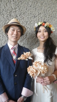 小谷さんたちの結婚と薔薇