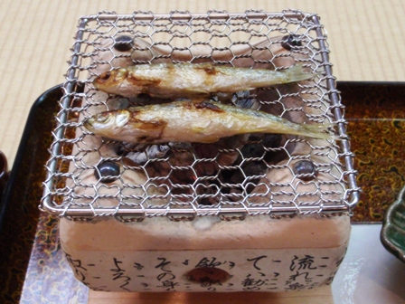 気温7度で、冬気配・・湖里庵掛け軸