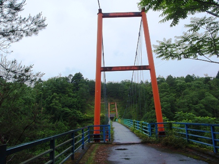 オグラス山吊橋