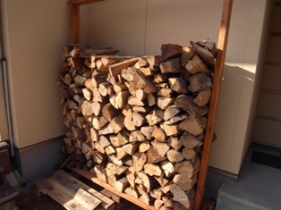 手作り　薪棚
