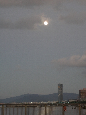 中秋の名月
