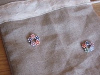 ちくちくレポ（ビーズ刺繍ミニ巾着）