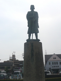 伊賀鉄道　上野市駅前　芭蕉
