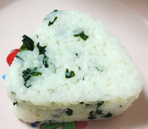 給食で食べてた わかめごはん
