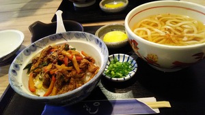 昼ご飯。