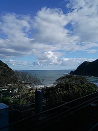 秋晴れ。