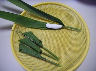 ヨシを使ったちまき