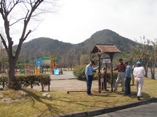 布施山を望む