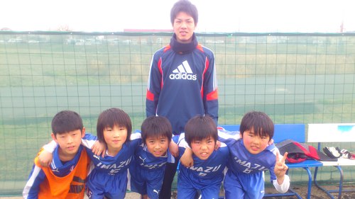 低学年の優勝は今津スポーツ少年団サッカー部のみんな