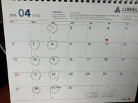 4月のお休みのご案内です