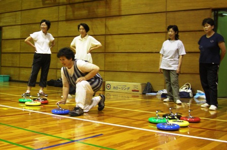 永源寺商工会女性部ニュースポーツ研修会を開催しました