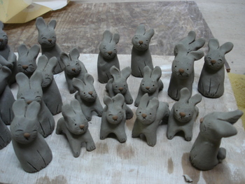 月とあそぶ展　兎さん　製作中