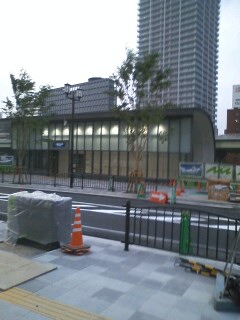 中之島公会堂と駅