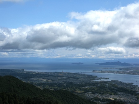 阿闍梨の先達で千日回峰をめぐる