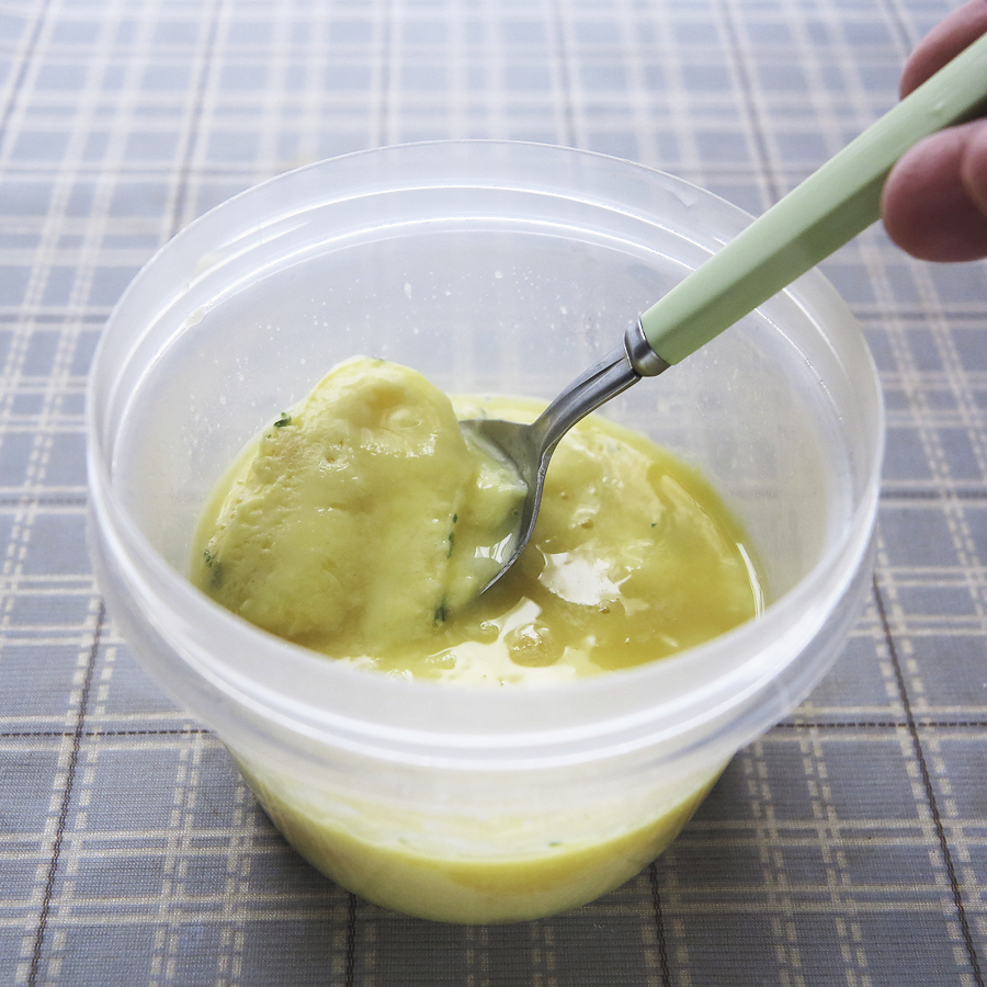 レンジで簡単！新食感のタマゴポータジュふわとろスープ[お腹にやさしい？ごはんレシピ・１回目]