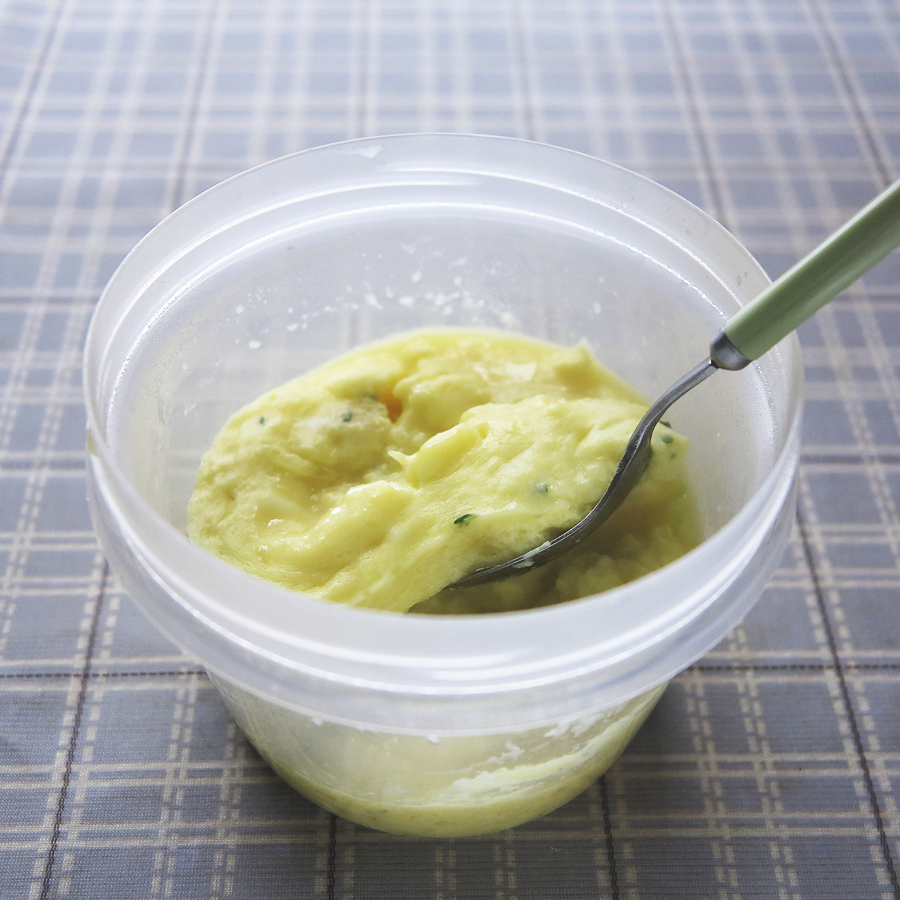 レンジで簡単！新食感のタマゴポータジュふわとろスープ[お腹にやさしい？ごはんレシピ・１回目]