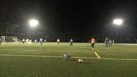 サッカーに魅了されています。