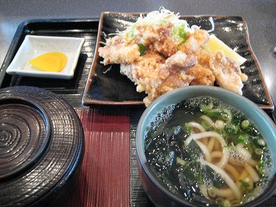 昼ごはん・・・。